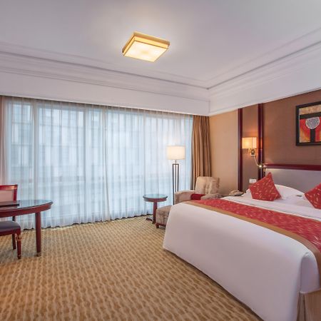 Crowne Plaza City Center Ningbo By Ihg - Near Ningbo Railway Station Dış mekan fotoğraf