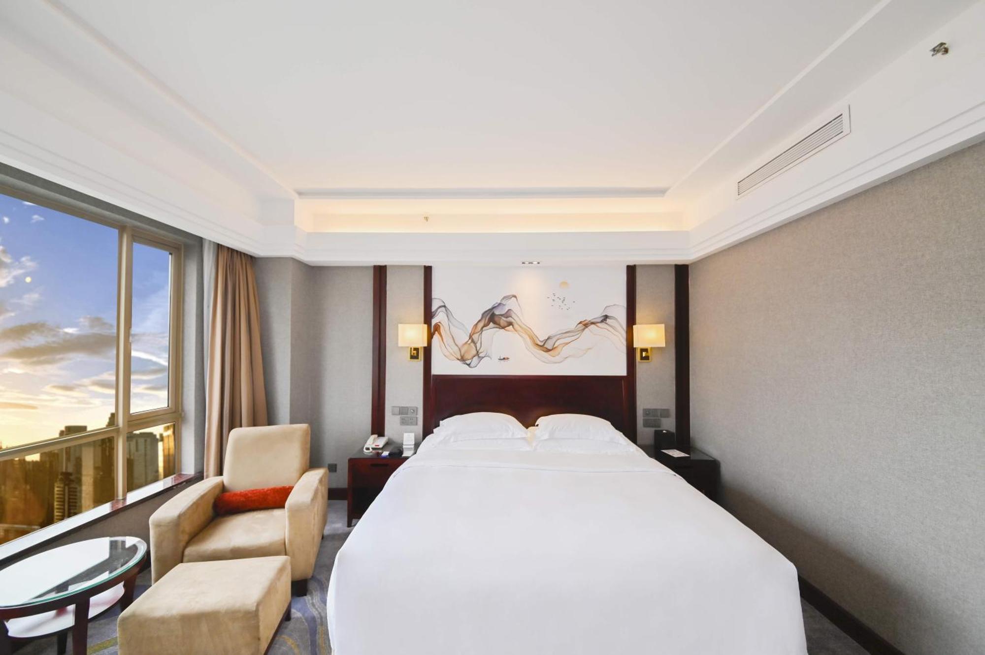 Crowne Plaza City Center Ningbo By Ihg - Near Ningbo Railway Station Dış mekan fotoğraf